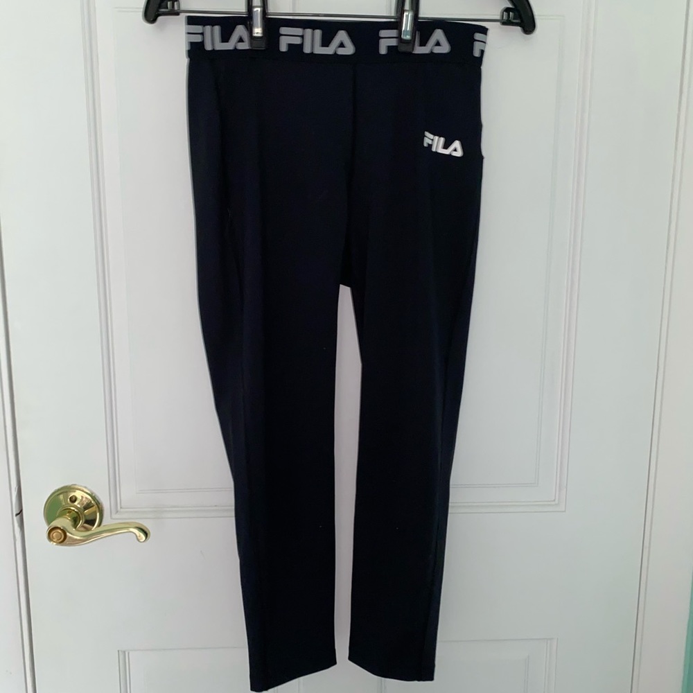 FILA 3/4 LEGGINGS : SIZE S